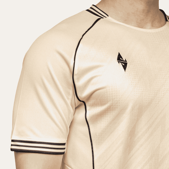 Bộ Quần Áo Bóng Đá Strivend V8 Kem